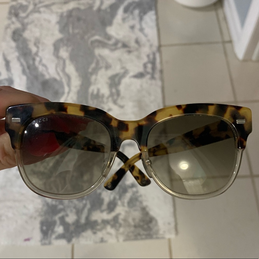 Sunglasses - Picture 2 of 7